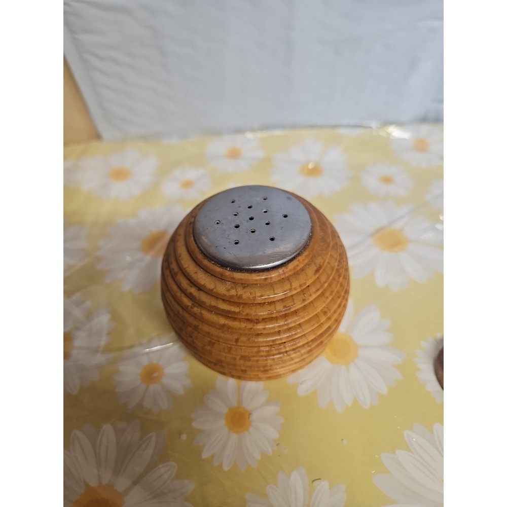 Vintage 1974 Blonde Wood Beehive Salt Shaker Retro 70s Kitchen Table Room Decor